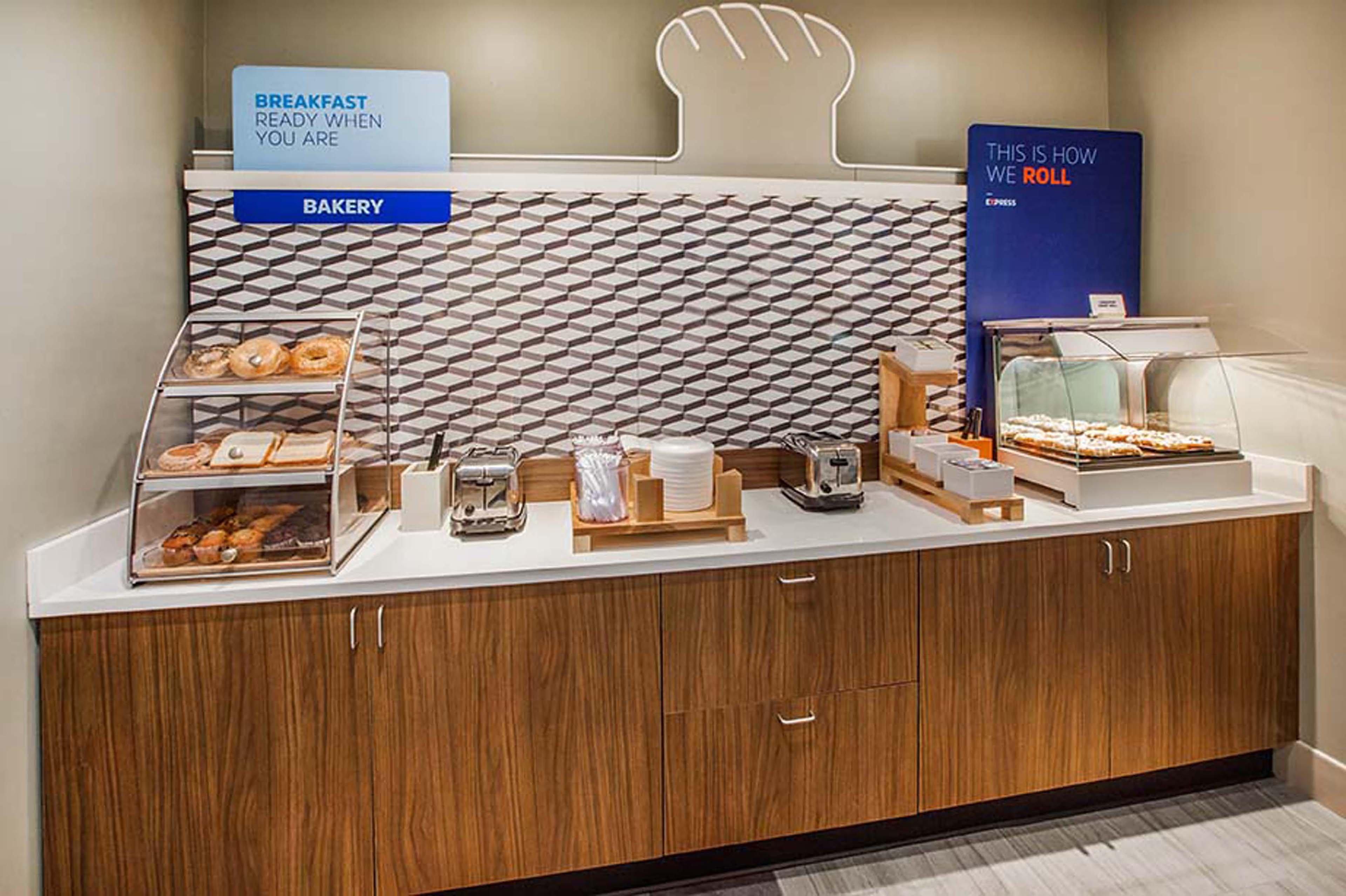 Holiday Inn Express & Suites Covington By Ihg Ngoại thất bức ảnh